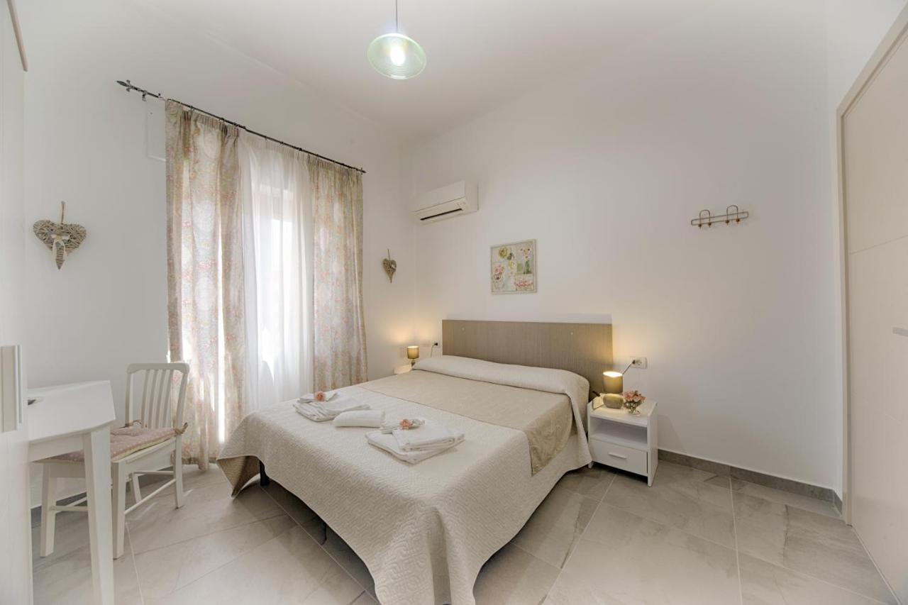 Hotel Casa Lucia Olbia Esterno foto