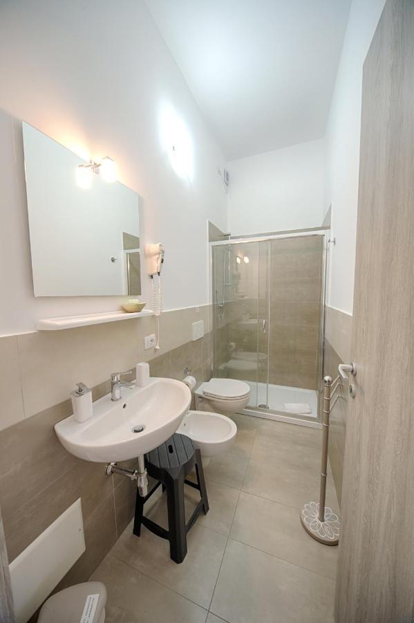 Hotel Casa Lucia Olbia Esterno foto