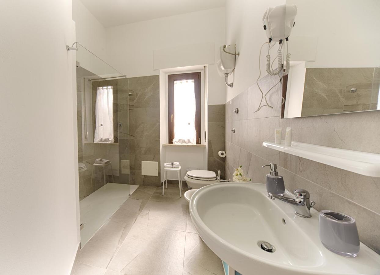 Hotel Casa Lucia Olbia Esterno foto