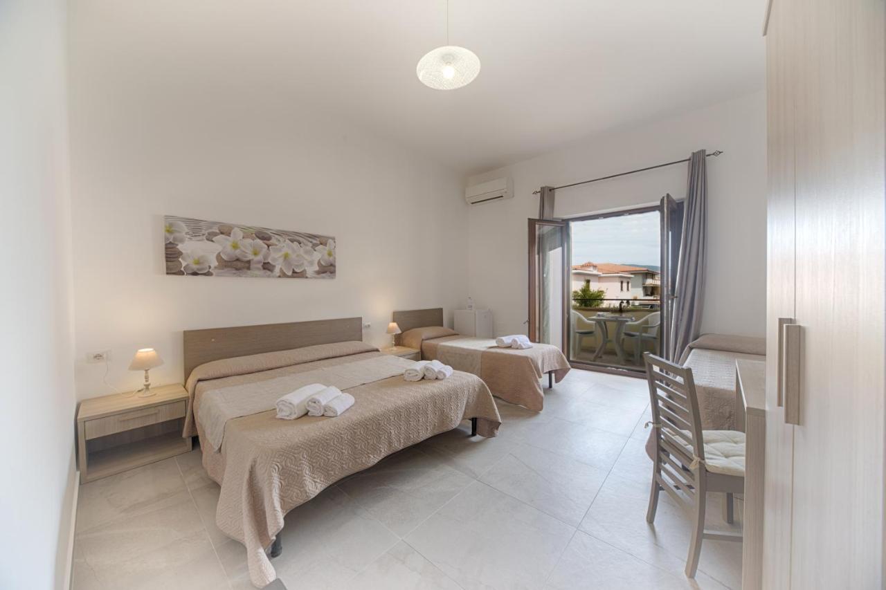Hotel Casa Lucia Olbia Esterno foto