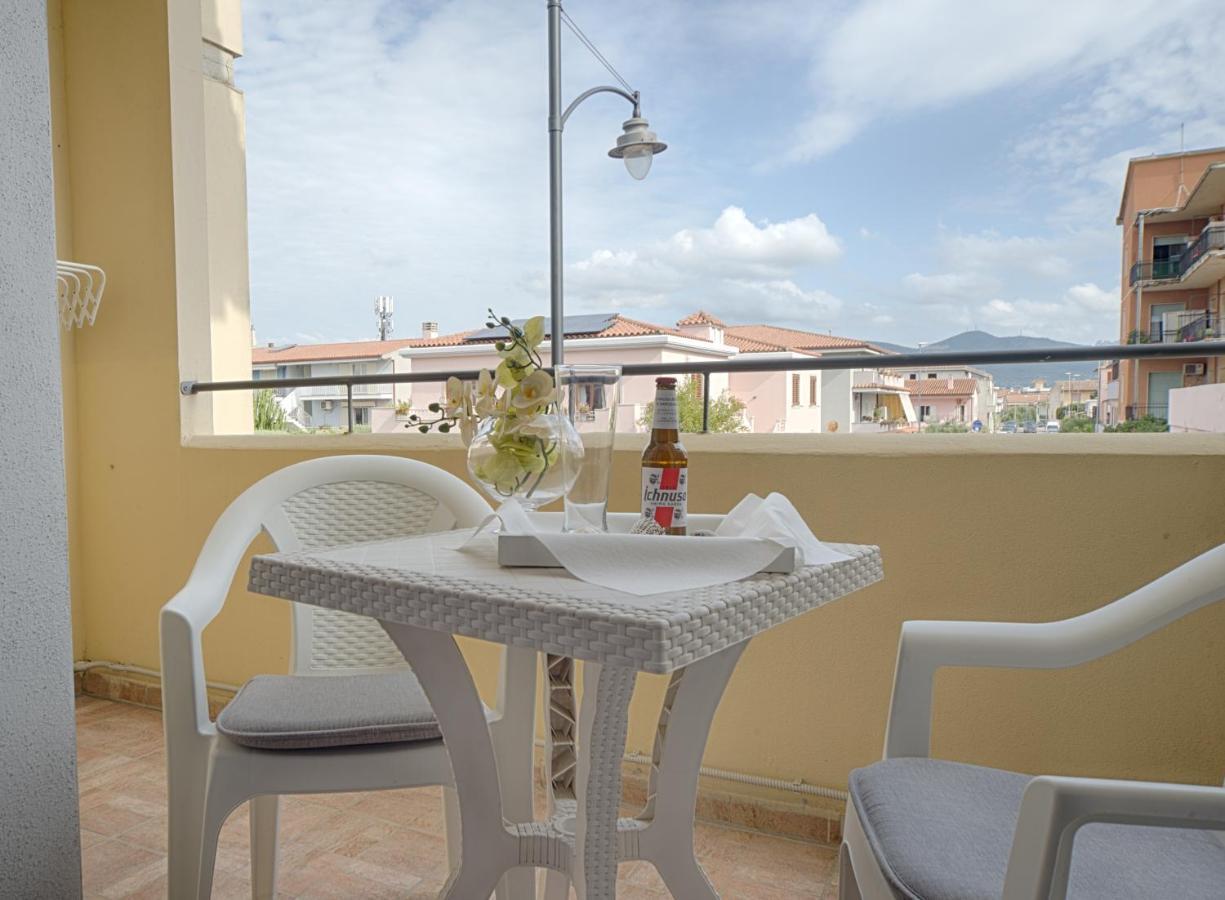 Hotel Casa Lucia Olbia Esterno foto