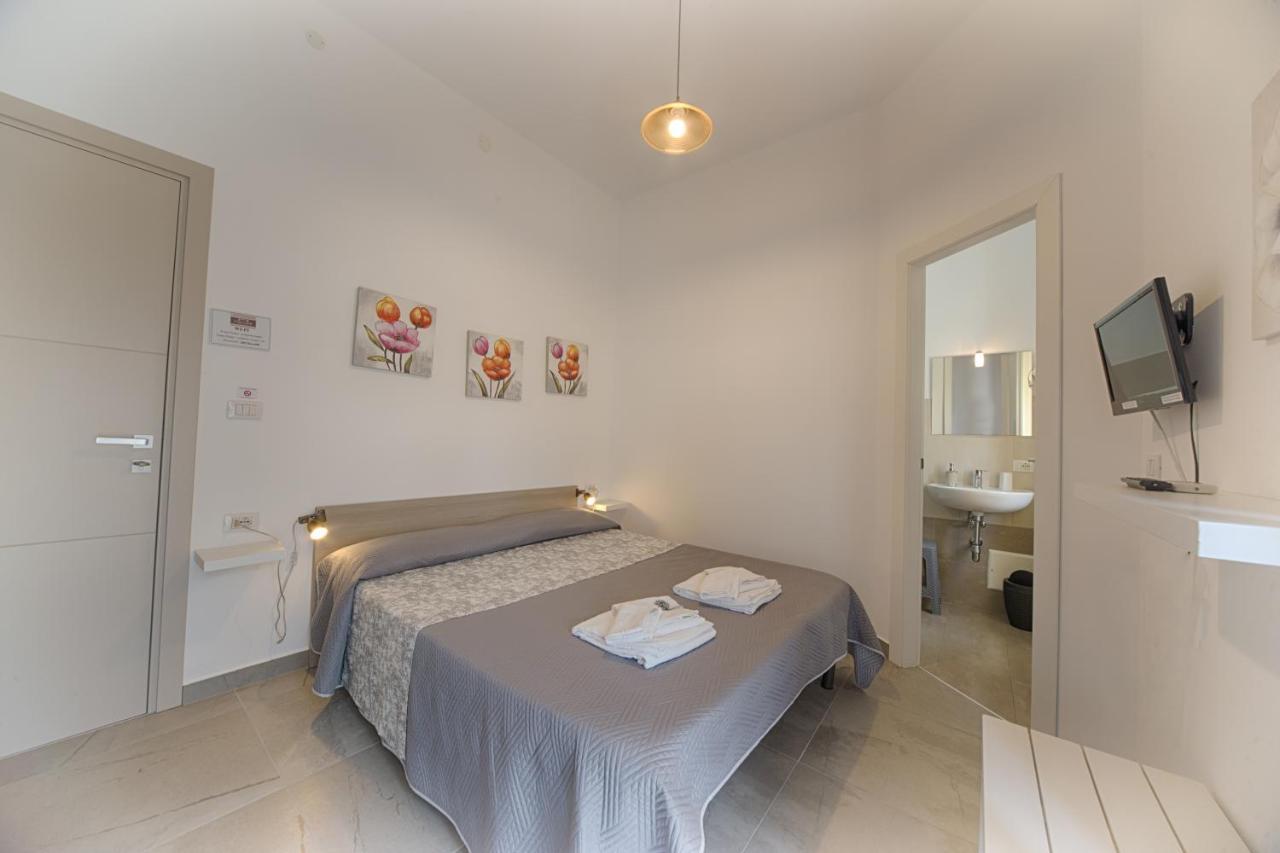 Hotel Casa Lucia Olbia Esterno foto