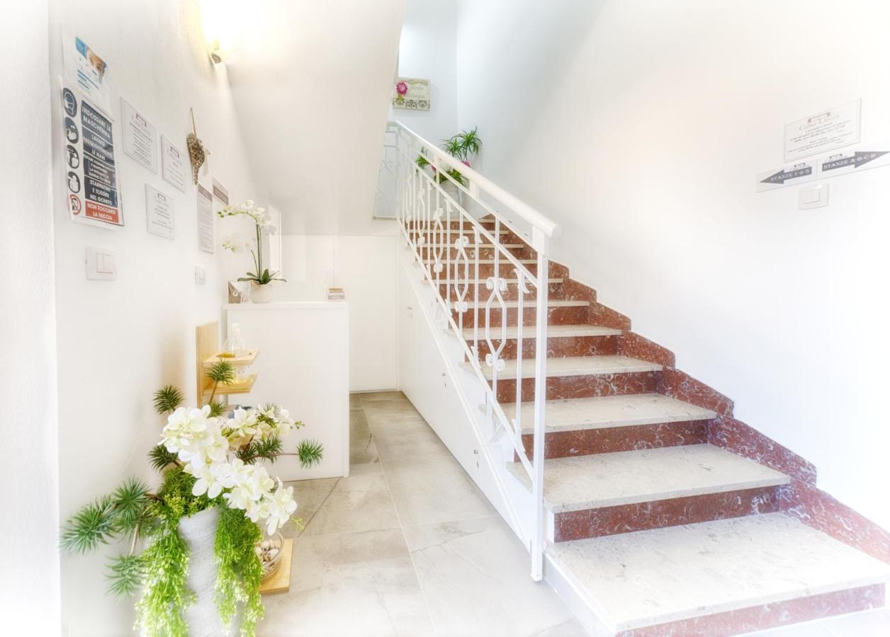 Hotel Casa Lucia Olbia Esterno foto