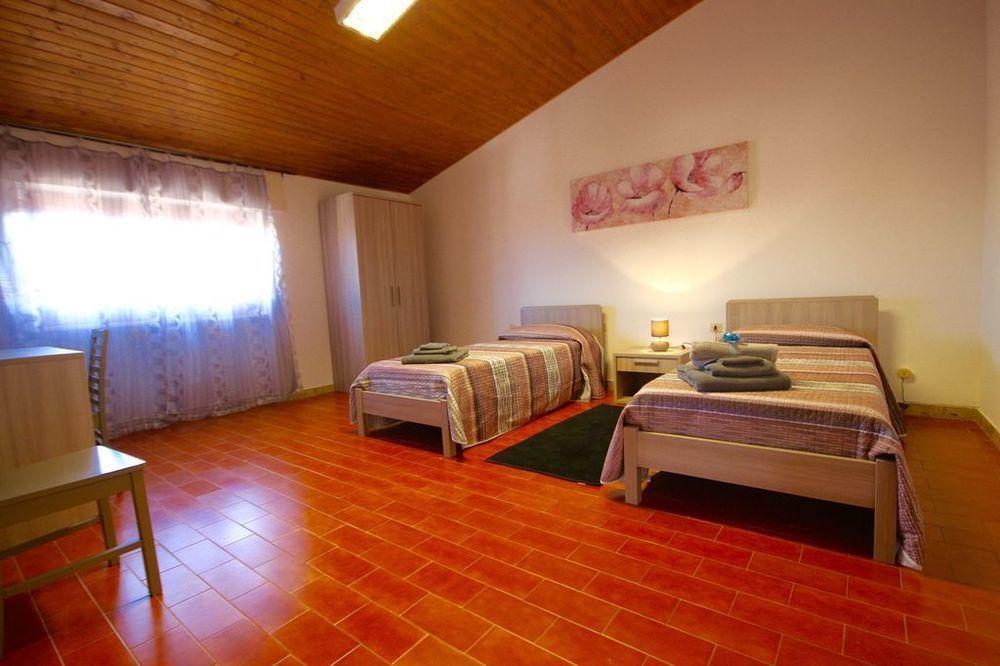 Hotel Casa Lucia Olbia Esterno foto
